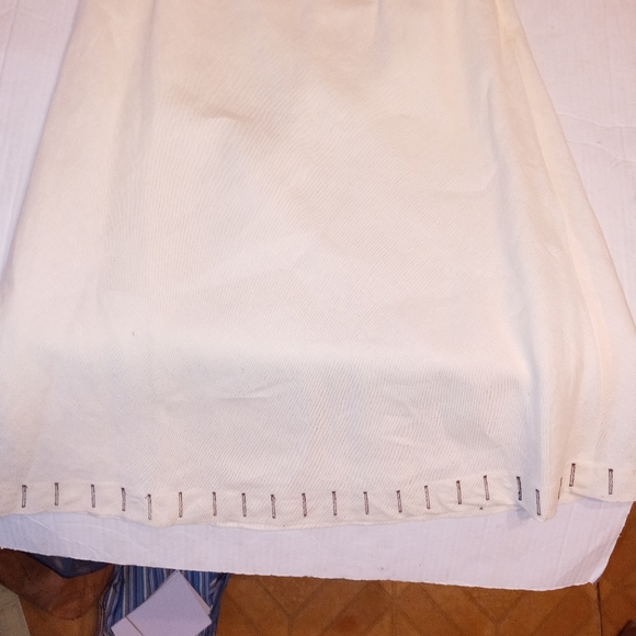 - Vintage 💯Irish linen side zip skirt with embroidered detail - Picture 8 of 8
